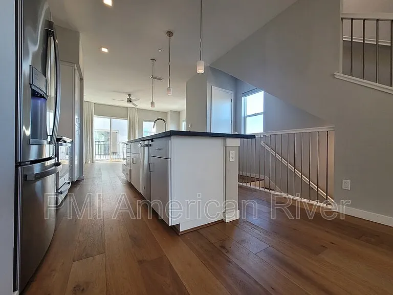 3348 S St — Photo 10