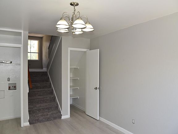 5th image of 4502 La Carmen Ct