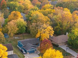 9905 29th Ave N, Plymouth, MN 55441