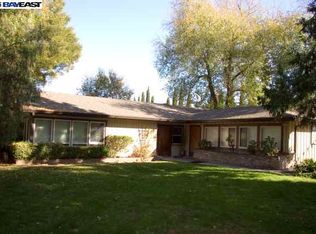 996 Oak Grove Rd, Concord, CA 94518