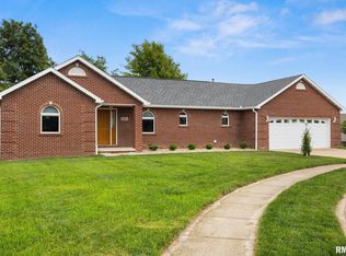 820 Belsly Way, Metamora, IL 61548