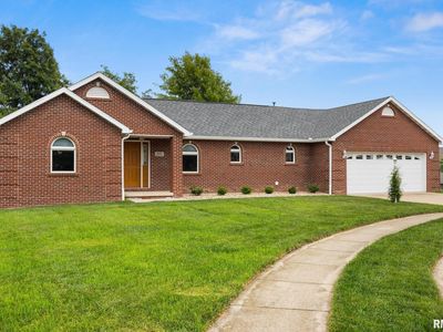 820 Belsly Way, Metamora, IL, 61548