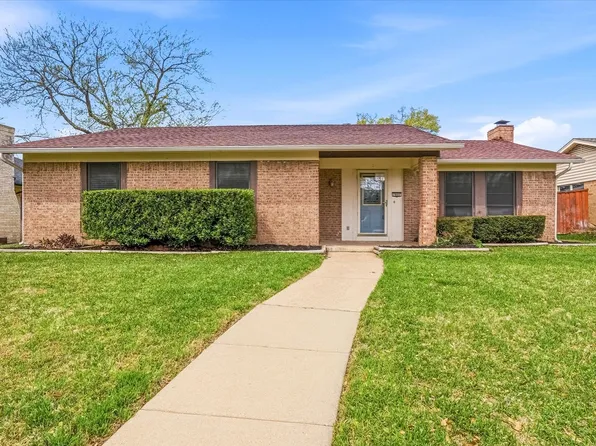 960 Meadowcove Cir, Garland, TX 75043