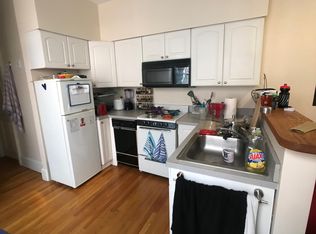 29 Anderson St APT 4, Boston, MA 02114