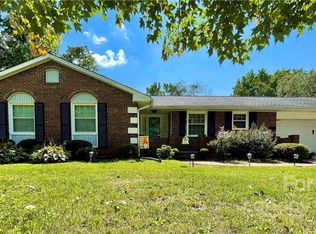 503 Hawthorne Rd, Kings Mountain, NC 28086