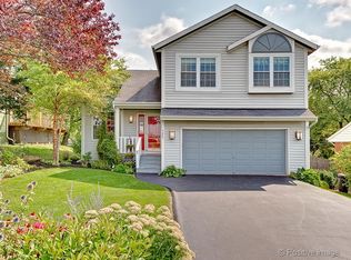 4823 Cross St, Downers Grove, IL