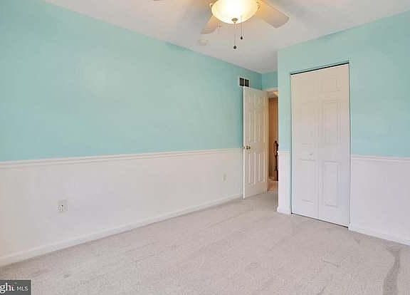 3rd image of 138 N Altamont Ave