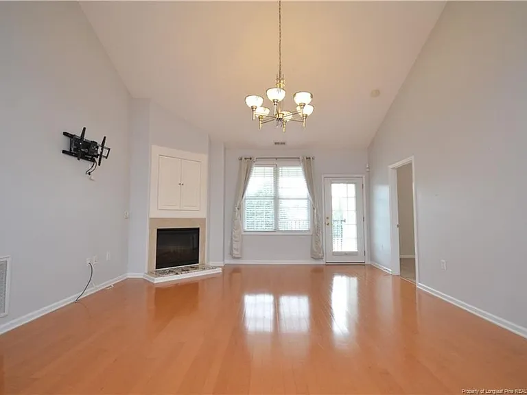 4050-201 Bardstown Ct — Photo 12