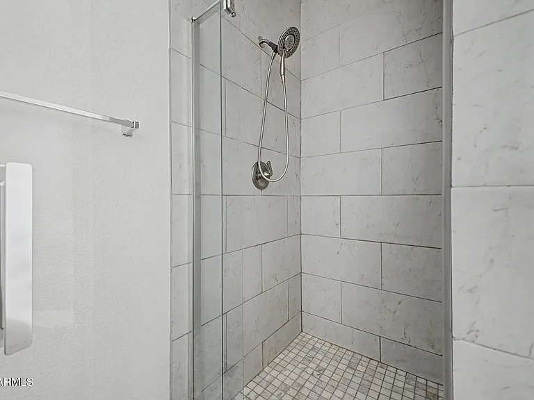 8868 W Laurel Ln — Photo 29