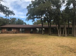 291 Lee Ln, Weatherford, TX 76087