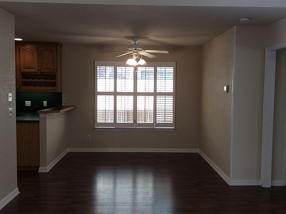 2nd image of 3009 Eagles Nest Dr