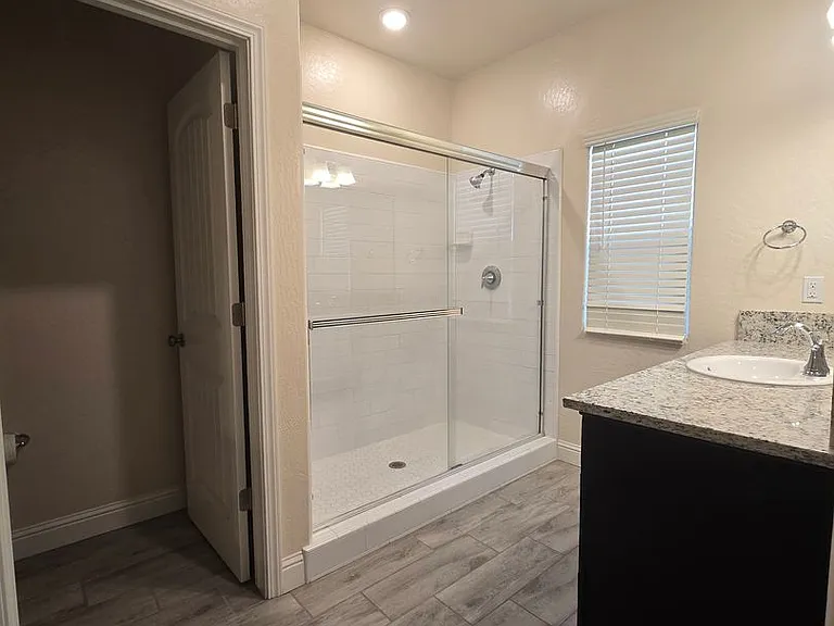 2430 W Mallard Ln — Photo 14