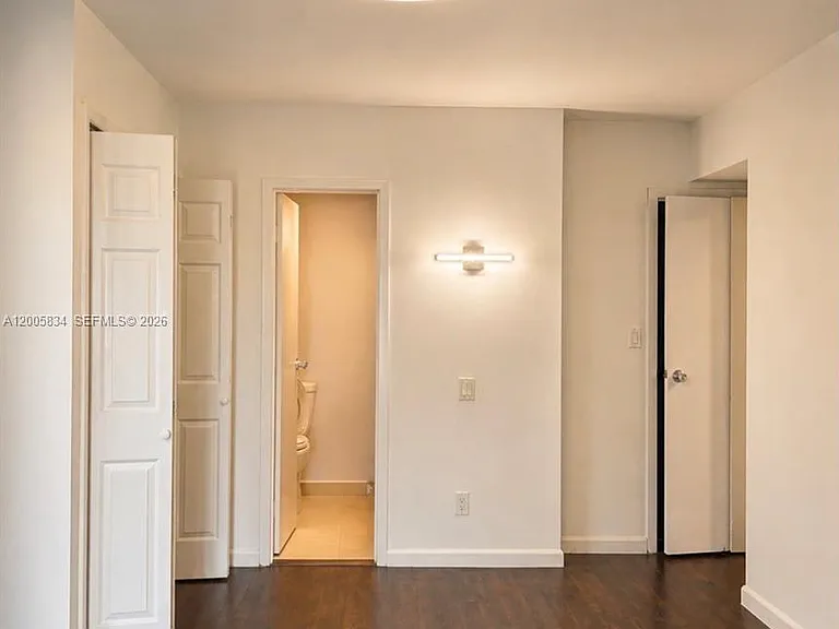 701 Three Islands Blvd #120 — Photo 11