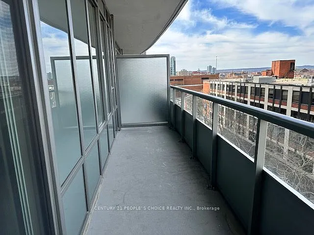 212 King William St #703 — Photo 13