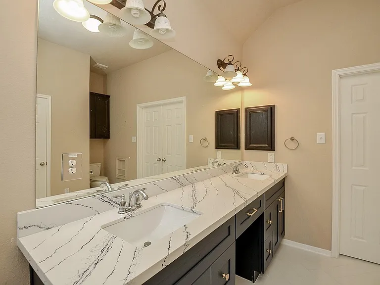 3307 Home Point Dr — Photo 20