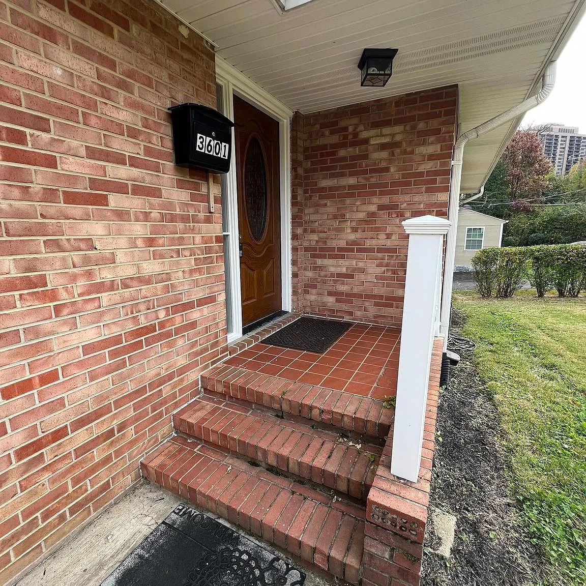 4 bed, 3.5 bath, 3160 sqft, $4,095 — Photo 3