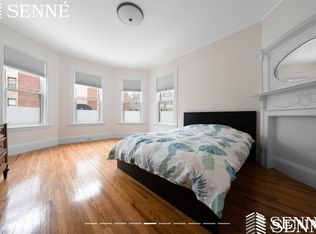 27-29 Trowbridge St #1, Cambridge, MA 02138