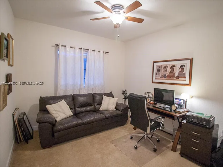 2728 NE 3rd Ct #206 — Photo 9