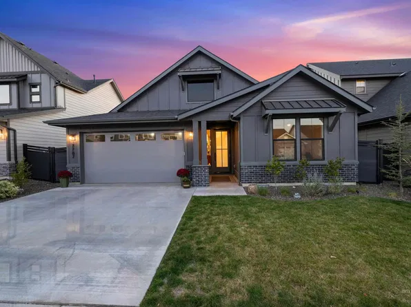 7787 W Daybreak Run Ct, Meridian, ID 83646