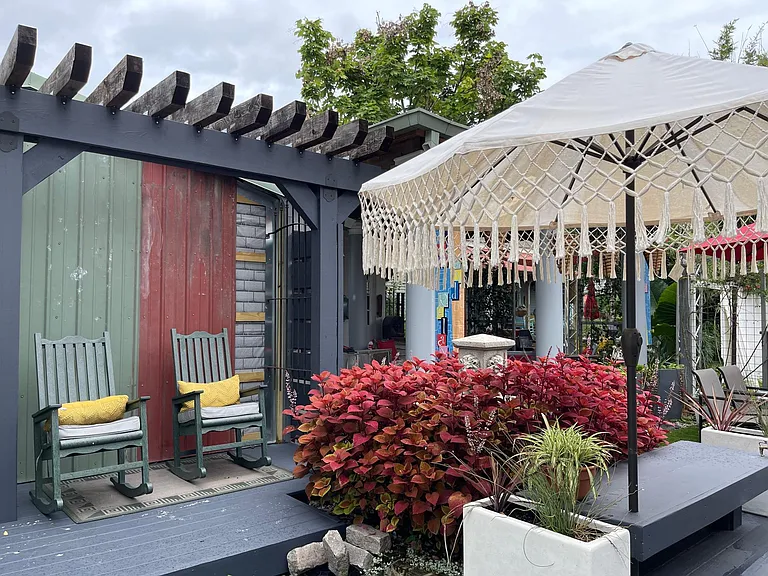 600 Louisa St #B — Photo 6
