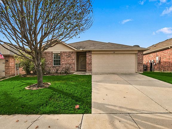 2nd image of 729 Rio Bravo Dr