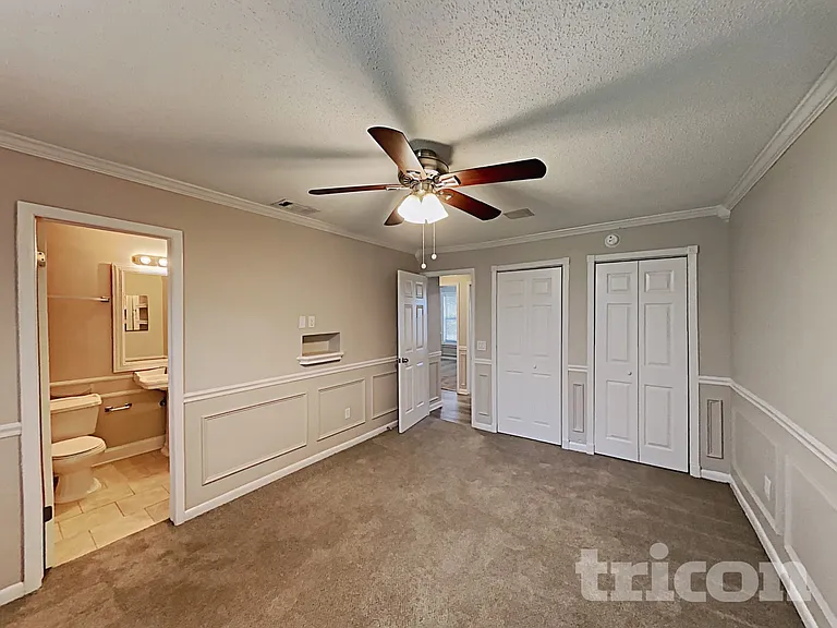 4324 Queensway Dr — Photo 22
