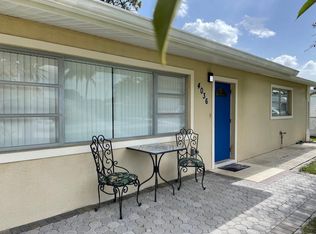 4036 Coconut Cir S, Naples, FL 34104