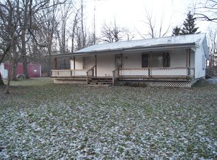 3562 S Royston Rd, Eaton Rapids, MI 48827