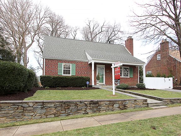 2nd image of 4403 Westbrook Ln