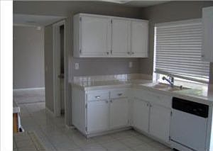 5th image of 10571 Hill Grass Dr