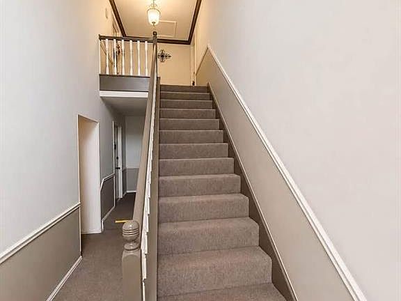 2nd image of 974 Windstream Dr #38