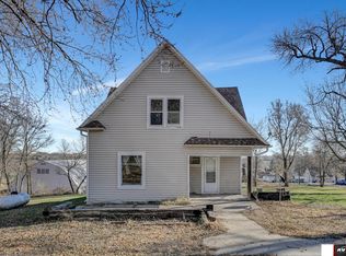 323 Walnut St, Otoe, NE 68417