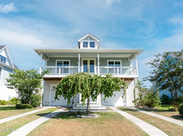 574 Moss Lake Lane, Holly Ridge, NC 28445