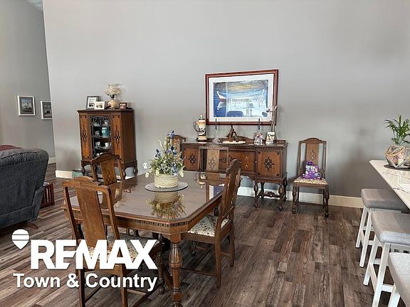 3rd image of 4415 N Baker Rd