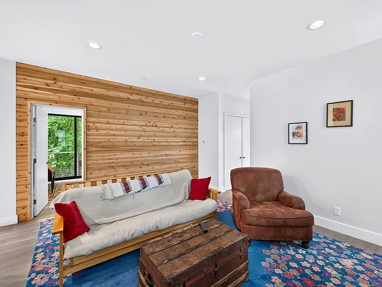 2733 N Fitch Mountain Rd — Photo 30