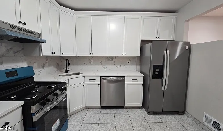 1803 Park Pl — Photo 16