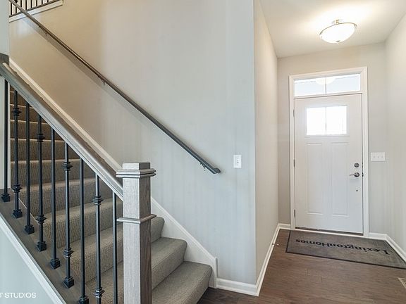 2nd image of 3254 N Heritage Ln Building 9-3