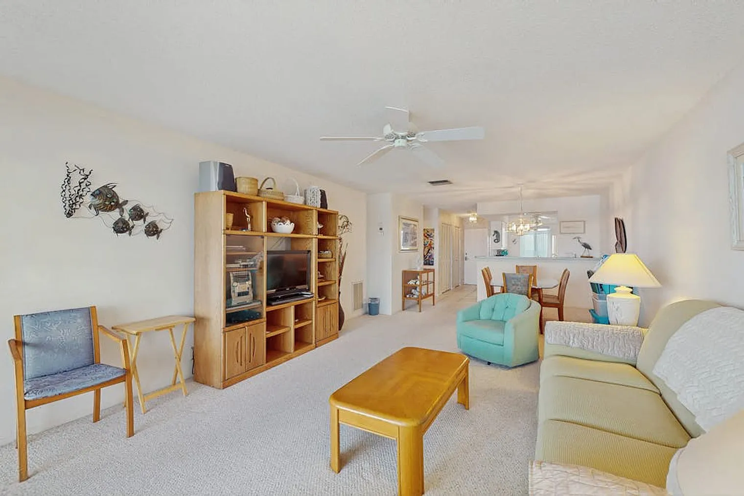 2 bed, 2.0 bath, 1087 sqft, $3,186 — Photo 4