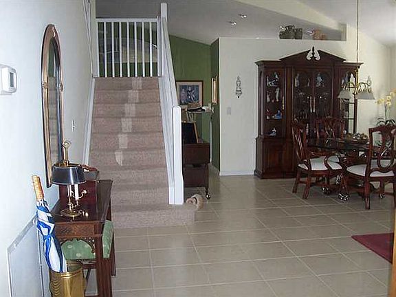 2nd image of 7035 SE Twin Oaks Cir