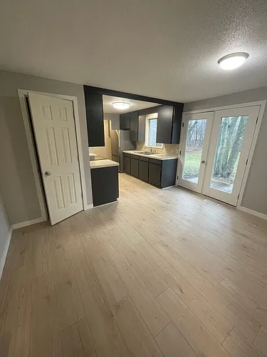 906 Waldo Ave #906 Photo 1
