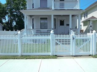 90 Governor St, Springfield, MA 01104