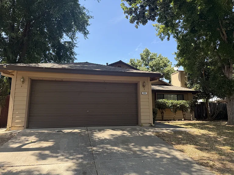 844 Stetson Way — Photo 4