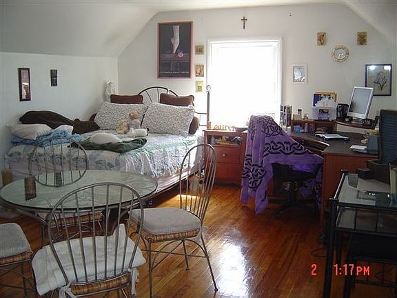 bedroom3
