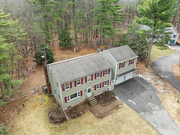 3rd image of 436 Foster Rd