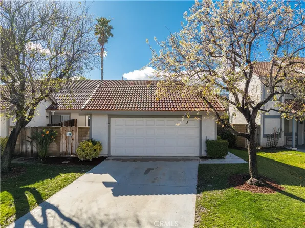 15704 Ada St, Santa Clarita, CA 91387