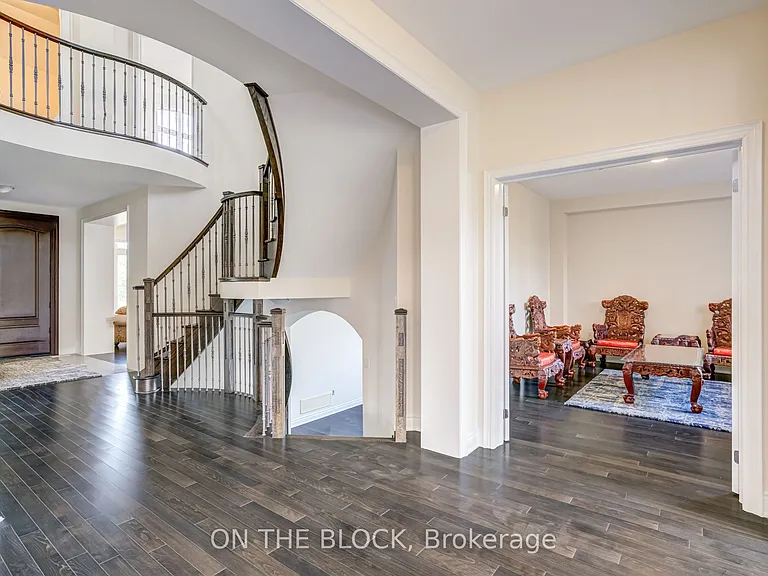 24 Whitewood Dr — Photo 18
