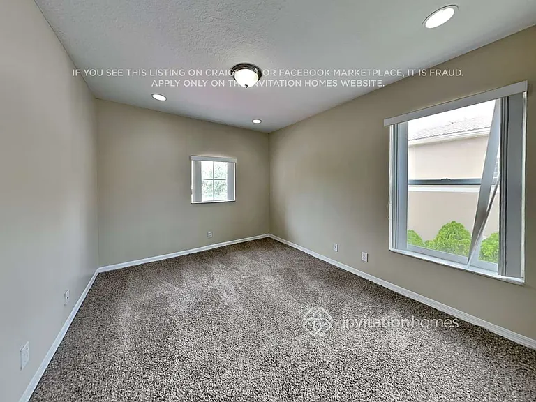 5817 NW 125th Ave — Photo 15