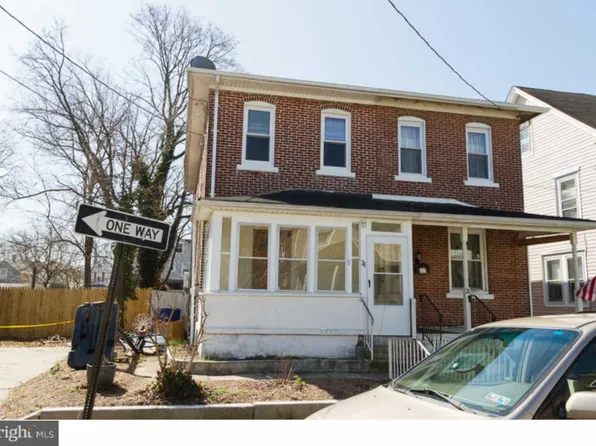 28 E Hancock St, Riverside, NJ 08075