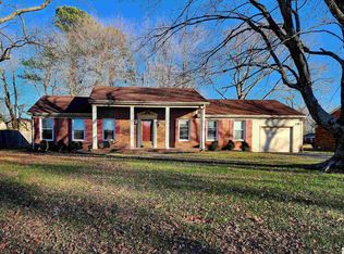 903 Doran Rd, Murray, KY 42071