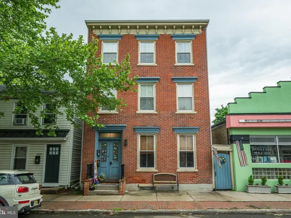 360 Farnsworth Ave, Bordentown, NJ 08505